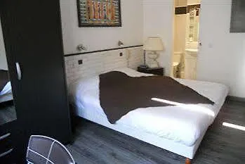 Hotel Lutetia Cannes 2*,  Francia